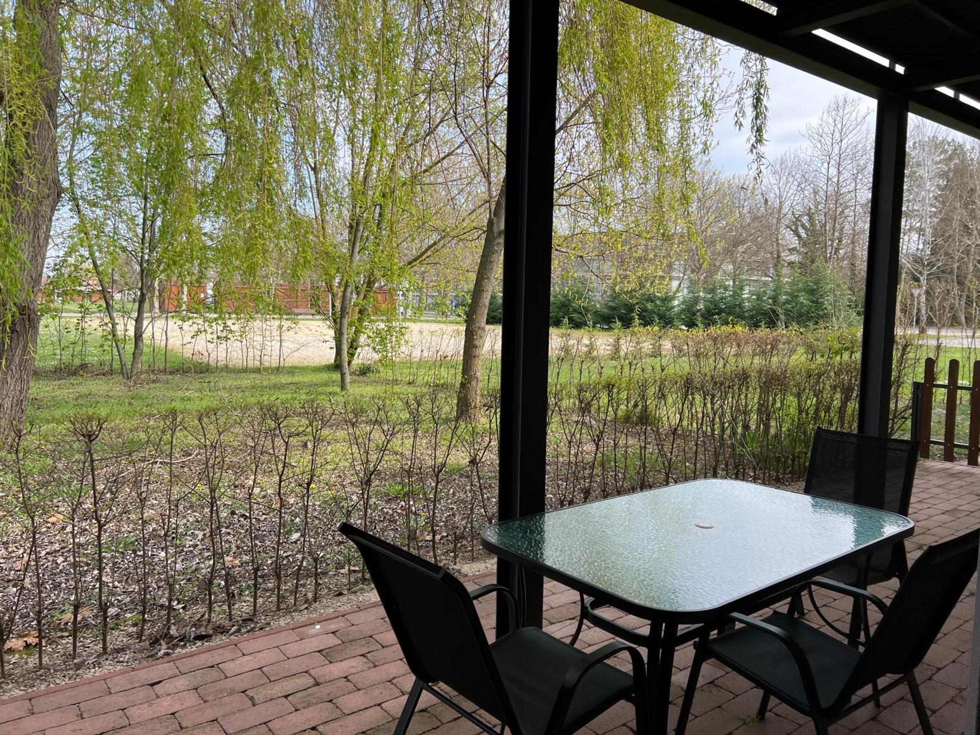 Waterfront Apartmanok 扎马迪 外观 照片